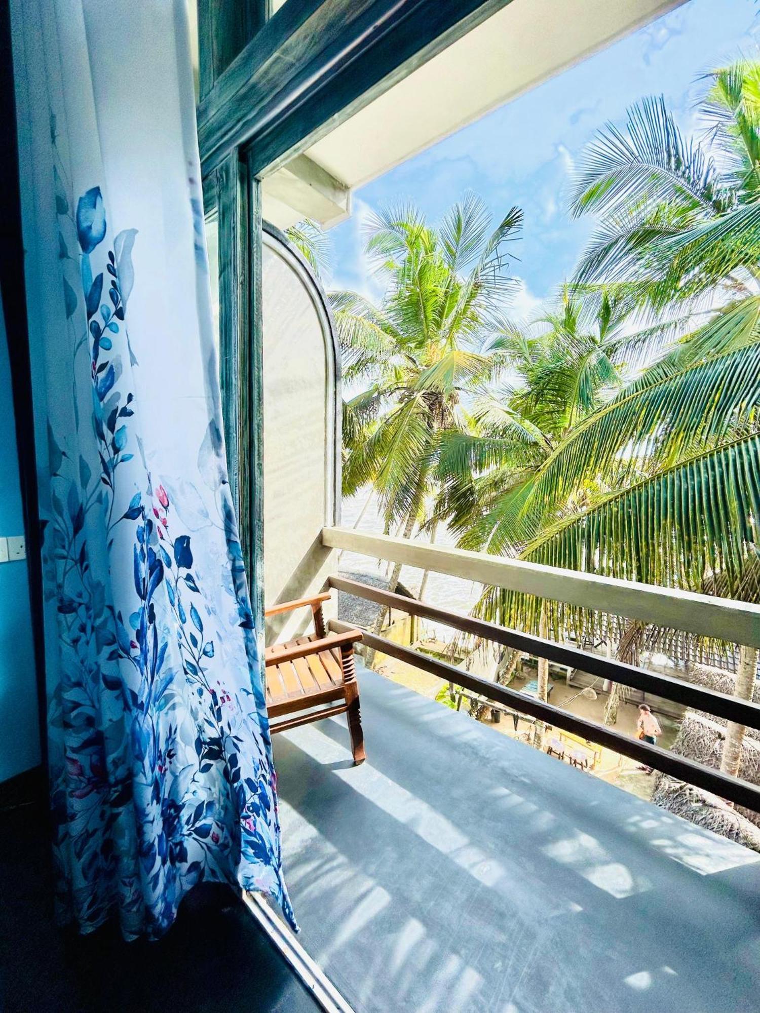 Oynise Beach Cabin Galle Zimmer foto